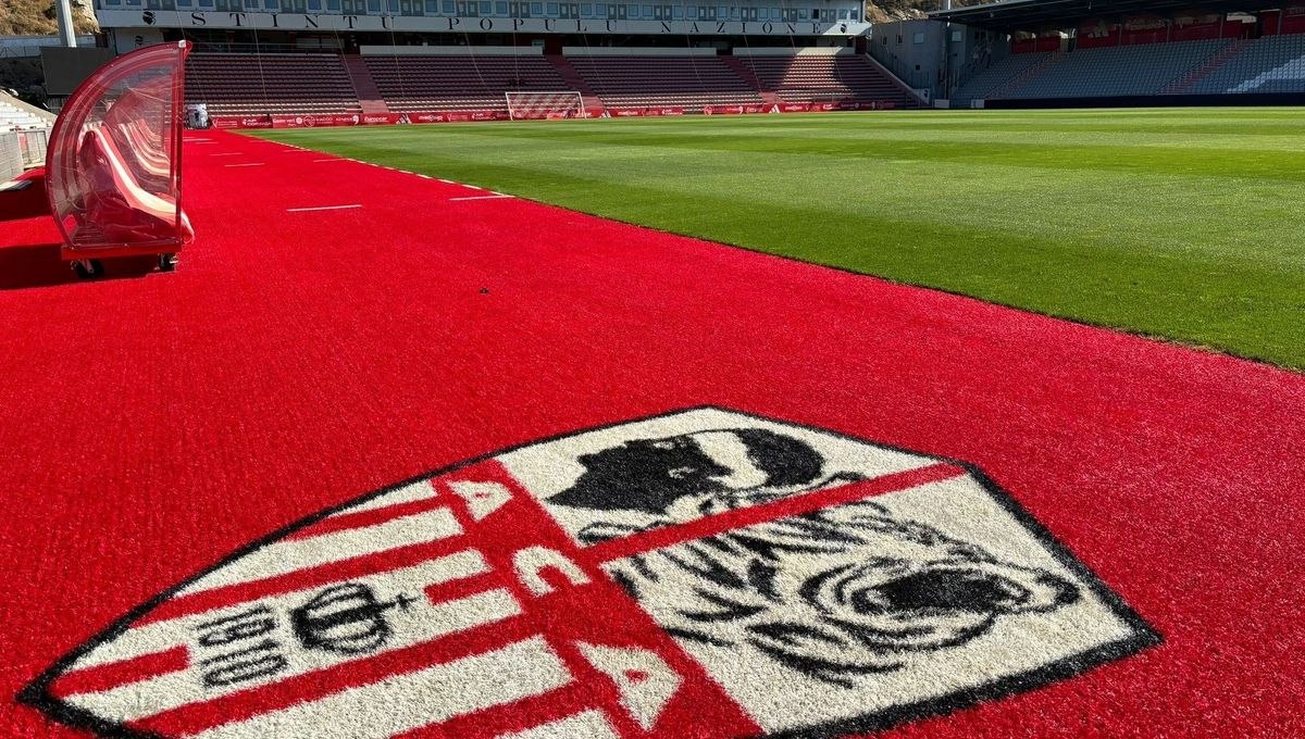 Η Αζαξιό σε καθεστώς εκκαθάρισης