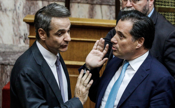 Άσχημα βγαίνει ο Αύγουστος για την κυβέρνηση, στο Μαξίμου ψάχνουν τονωτική ένεση…