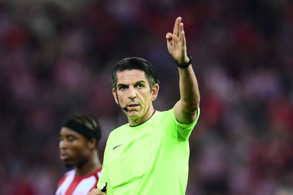 Τελευταία σεζόν για τον διαιτητή Αϊτεκίν