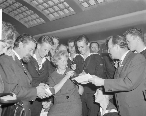 Η φωνή της Βέρα Λιν ζωντανεύει ξανά: Βρέθηκαν οι πρώτες της ηχογραφήσεις μετά από 90 χρόνια