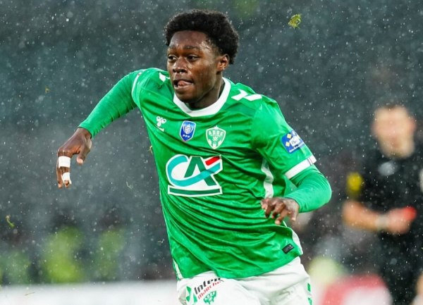 Ο Άρης θέλει τον επιθετικό της Σεντ Ετιέν Αϊμάν Αϊκί