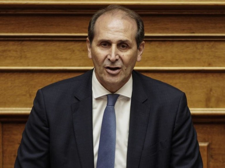 Πέθανε από ανακοπή καρδιάς ο Απόστολος Βεσυρόπουλος σε ηλικία 59 ετών