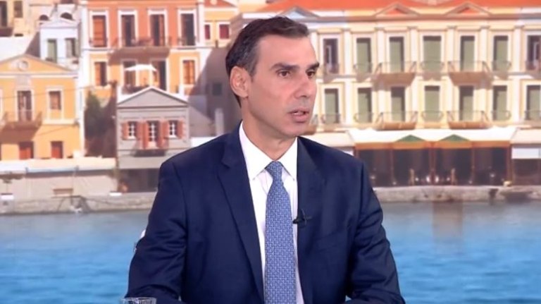 ΕΣΥ: Το μαύρο άσπρο για την είσοδο ιδιωτών στα νοσοκομεία κάνει ο Θεμιστοκλέους – Συγκρίσεις με 40 χρόνια πριν