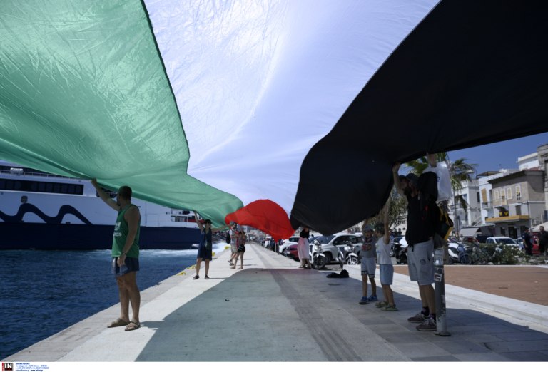 Συκοφαντώντας την αλληλεγγύη