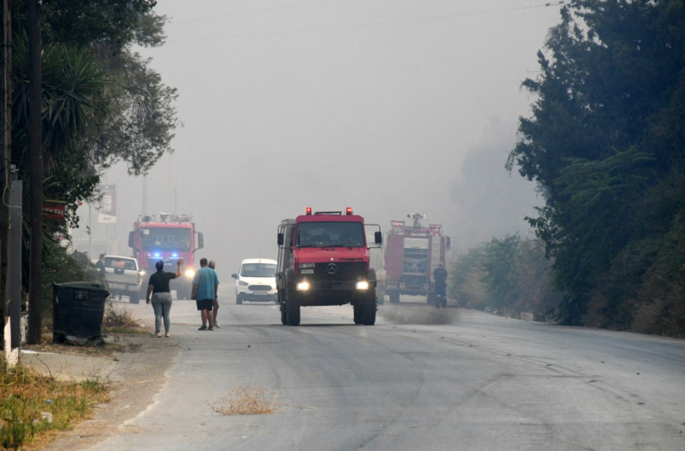Πάτρα: Τρεις φορές πάνω από το όριο οι καρκινογόνες ενώσεις στα σωματίδια καπνού από τις φωτιές