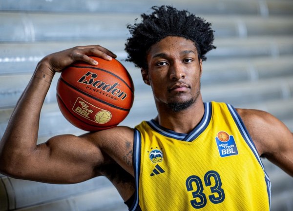 Ολυμπιακός: Στη «λίστα» του και ο ΜακΚόρμακ της Άλμπα Βερολίνου