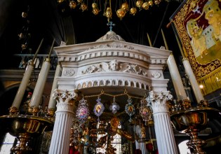 Δεκαπενταύγουστος: Γιατί ονομάζεται και «Πάσχα του καλοκαιριού»