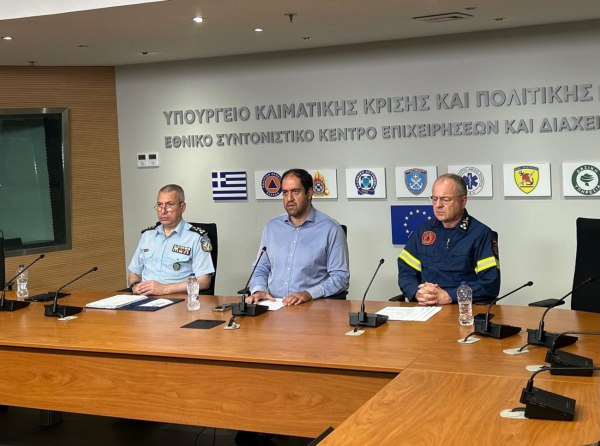 Υπουργός Πολιτικής… Ανευθυνότητας ο Γιάννης Κεφαλογιάννης, για τις φωτιές φταίνε ο Πελετίδης και τα ΜΜΕ