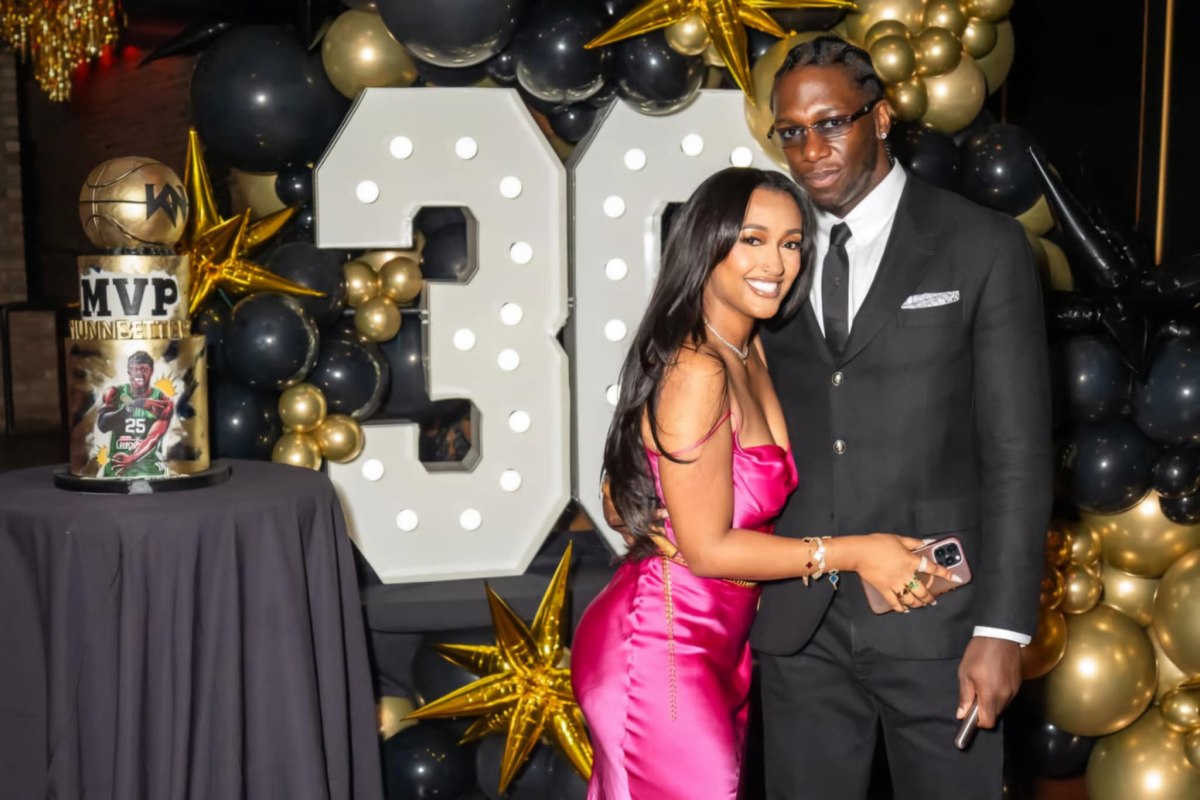 Λάμψη και «πράσινο» χρώμα στα 30α γενέθλια του Κέντρικ Ναν στο Σικάγο