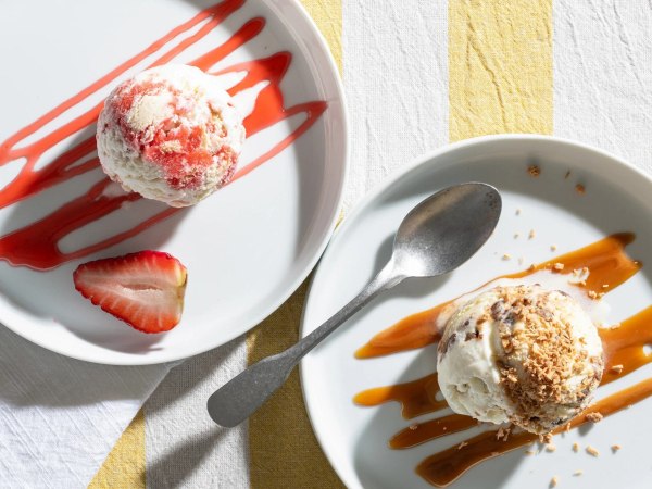 Δύο συνταγές για σπιτικό παγωτό