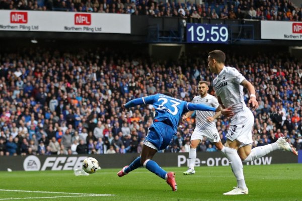 Ρέιντζερς – Βικτόρια Πλζεν 3-0: Πάρτι πρόκρισης για τους Σκωτσέζους
