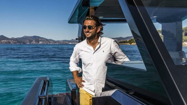 Χαλίτ Γιουκάι: Μυστήριο με την εξαφάνιση Τούρκου επιχειρηματία που ταξίδευε προς τη Μύκονο – Βρέθηκε το σκάφος του διαλυμένο