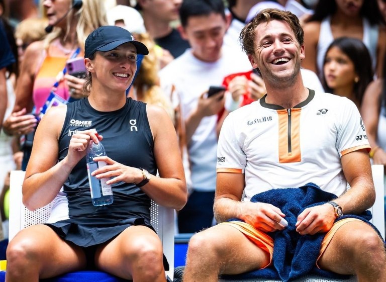 Η απίστευτη ιστορία της Σβίατεκ: Έπαιξε δύο αγώνες σε Σινσινάτι και Νέα Υόρκη μέσα σε λίγες ώρες (vids)