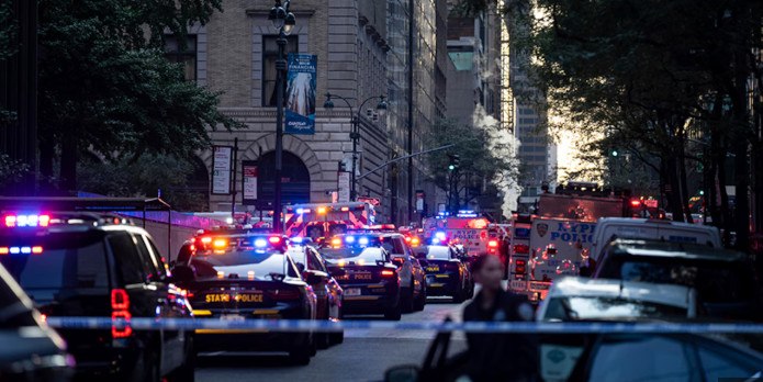 ΗΠΑ: Ένοπλοι άνοιξαν πυρ σε πάρκο της Νέας Υόρκης – Ένας νεκρός και 4 τραυματίες