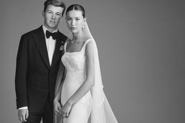 Ιβ Τζομπς: Γαμήλια κρουαζιέρα στην Ελλάδα για την κόρη του Στιβ Τζομπς – Το ευχαριστώ για το Givenchy νυφικό