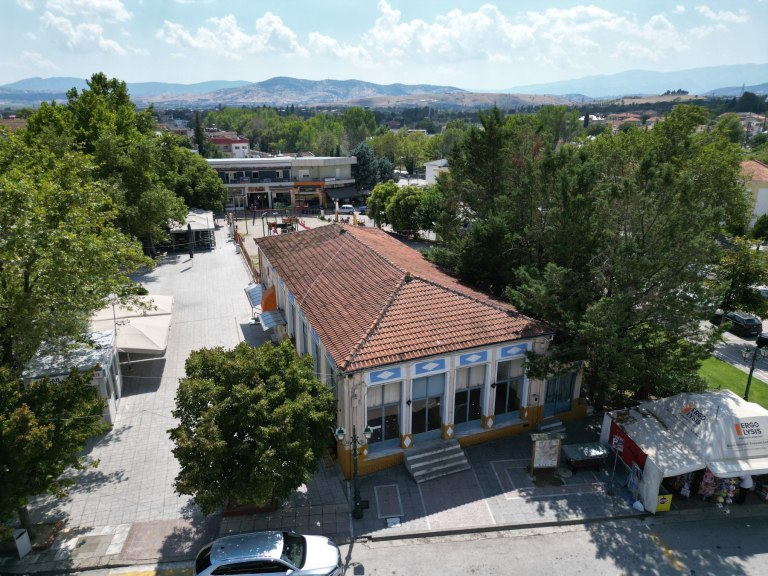 Νέα εποχή για κεντρικό καφενείο