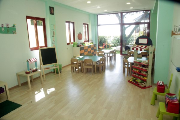 Ξεκινούν οι αιτήσεις για 91 προσλήψεις στους Βρεφονηπιακούς Σταθμούς της ΔΥΠΑ