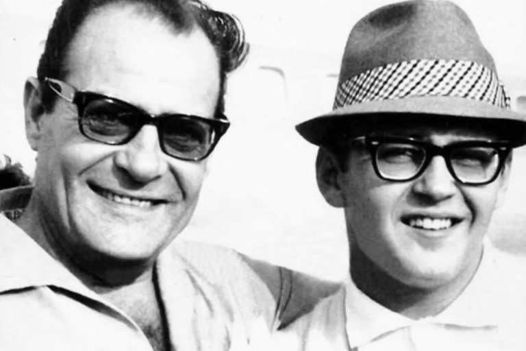 «Τώρα πάλι μαζί»: Συγκινητική ανάρτηση του Λάμπρου Κωνσταντάρα – Δημήτρης Κωνσταντάρας και ο πατέρας του σε ένα πορτρέτο ζωής