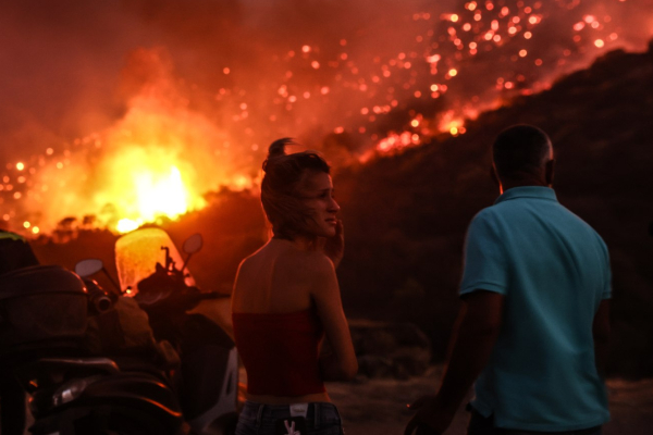 Λαγουβάρδος: «Απουσιάζει ο δημόσιος διάλογος μετά τις φωτιές, η αποτίμηση συνθηκών και πιθανών αστοχιών»