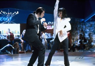 Tα καλά κρυμμένα μυστικά του «Pulp Fiction» – Από τα χρυσά Chanel μέχρι το βρώμικο μπουρνούζι του Έρικ Στόλτζ