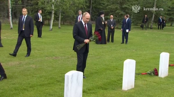 Η άγνωστη ιστορία των Σοβιετικών πιλότων που θάφτηκαν στην Αλάσκα