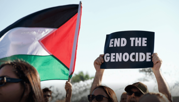 Πορεία υπέρ της Παλαιστίνης έξω από το γήπεδο πριν το Χάμρουν – Μακάμπι Τελ Αβίβ