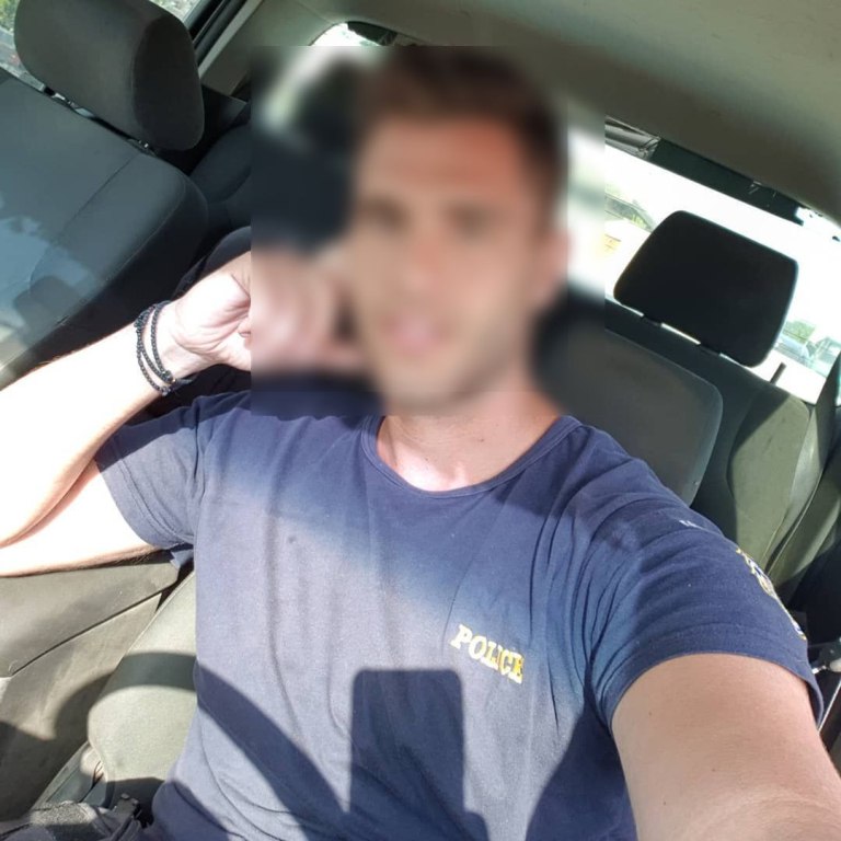 Αποκλειστικό in: Τα τρία mail που «έκαψαν» τον διάσημο TikToker – αστυνομικό