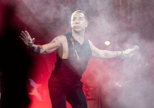 «Ίσως εγώ να είμαι τρελός»: Ο Γιώργος Μαζωνάκης στην πρώτη του ανάρτηση μετά την περιπέτειά του