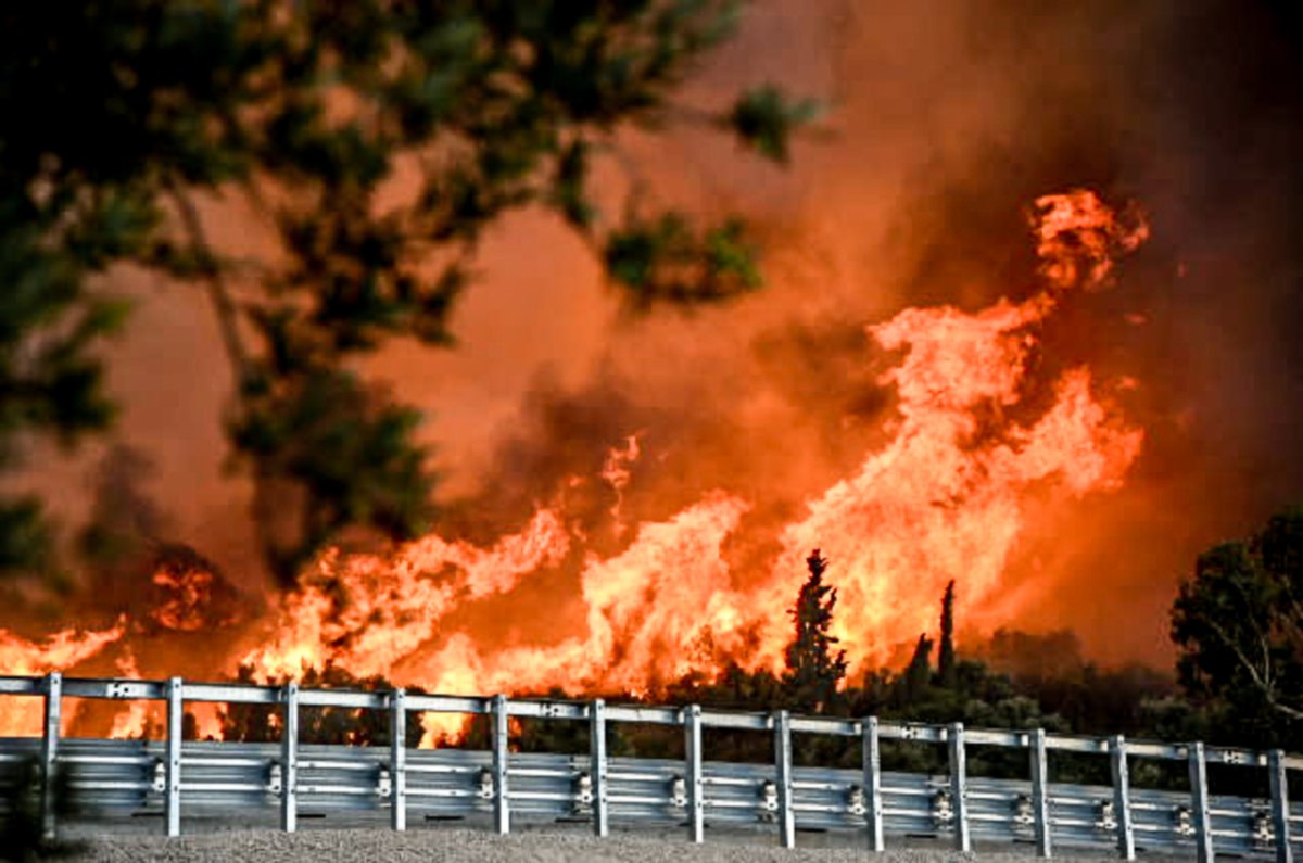 Εκκενώνονται νοσοκομεία σε Αχαΐα και Θεσπρωτικό Πρέβεζας – Σε επιφυλακή η Χίος