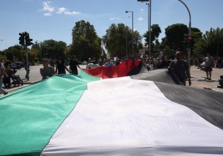 Θεσσαλονίκη: Πλήθος κόσμου στη συγκέντρωση για την Παλαιστίνη – Στις 8 το βράδυ στο Σύνταγμα