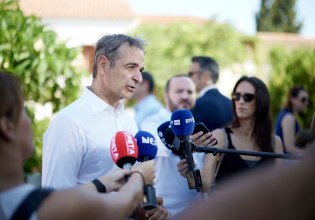 Φουντώνει η συζήτηση στο εσωτερικό της κυβέρνησης για αλλαγή του εκλογικού νόμου, προδίδοντας τον φόβο του Μαξίμου