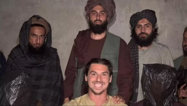 Αφγανιστάν: Εκτελέσεις δυτικών ομήρων ή οι κορυφαίες διαφημίσεις της χρονιάς;