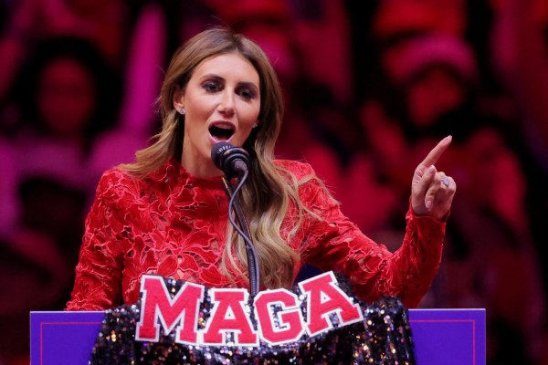 Τραμπ: Παράνομος ο διορισμός πρώην δικηγόρου του στη θέση της Γενικής Εισαγγελέως του Νιου Τζέρσεϊ