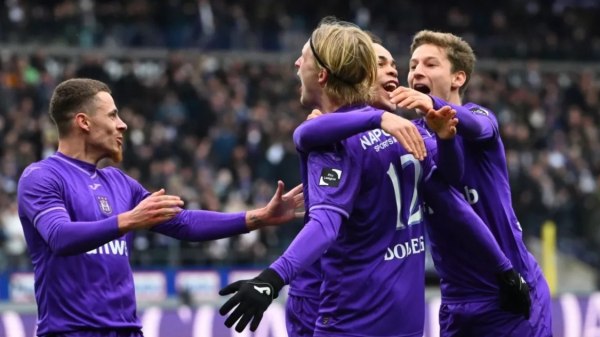 Άντερλεχτ: Επιστροφή στις νίκες πριν από την ΑΕΚ