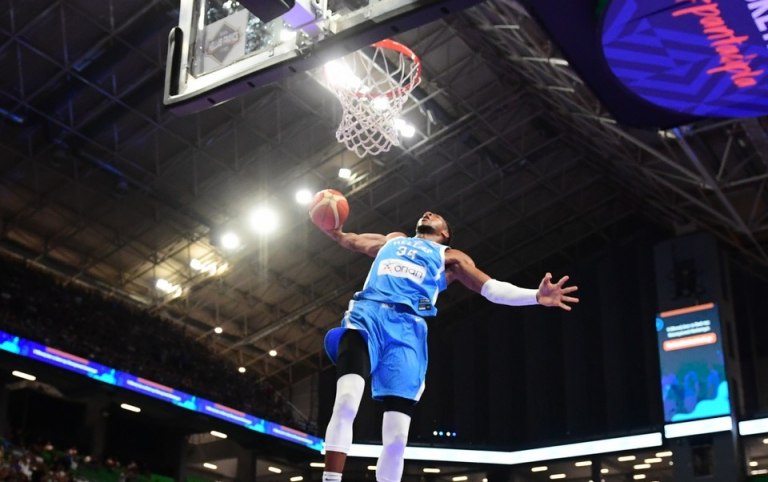 Ελλάδα – Ιταλία: Η «επίσημη αγαπημένη» ξεκινά το Eurobasket με πίστη για διάκριση!