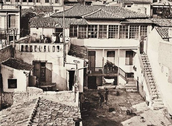 Η «οικία Κοκοβίκου» μετατρέπεται σε πολιτιστικό χώρο προβολής ταινιών