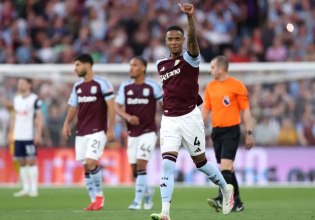 «Καμπάνα» στην Αστον Βίλα για πολλές μπάλες!