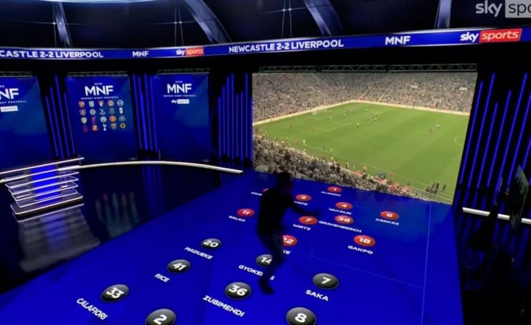«Τρελάθηκε» ο Κάραγκερ στο νικηφόρο γκολ της Λίβερπουλ επί της Νιούκαστλ (vid)