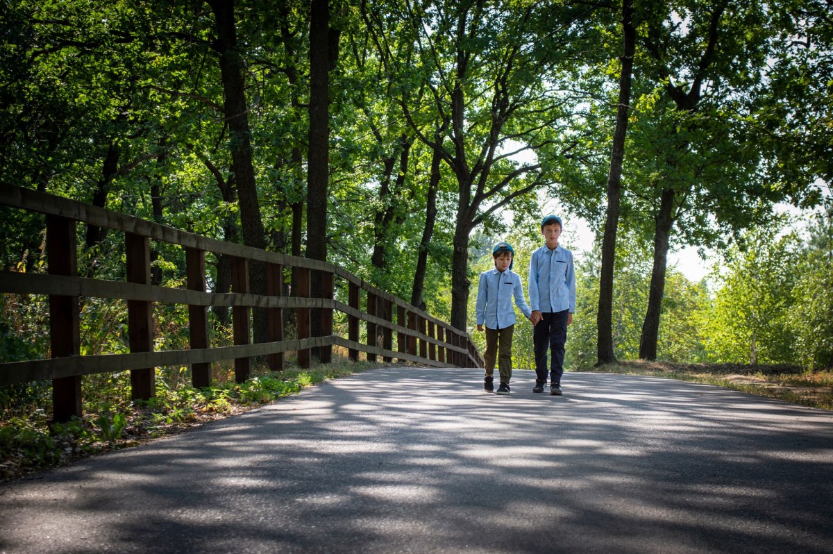 Τα παιδιά πρέπει να εξοικειώνονται από νωρίς με τη φύση, τονίζει η μελέτη