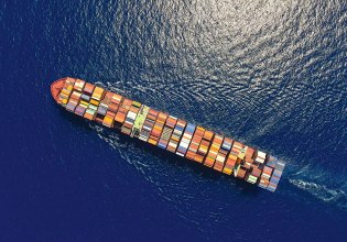 Η ναυτιλία χαράσσει ρότα προς τον…«παγκόσμιο νότο»