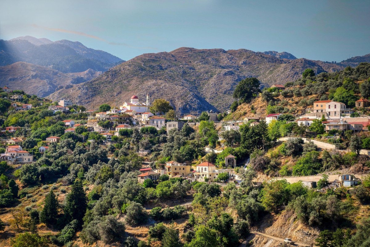 Αντικειμενικές αξίες: Ανατροπές στον φορολογικό χάρτη των ακινήτων – Οι αλλαγές σε 2.167 περιοχές