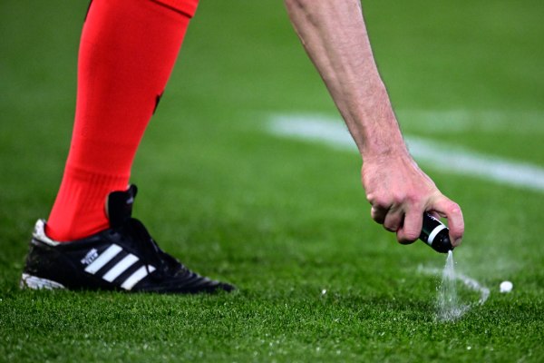 Βασικοί και ρεζέρβες στη διαιτησία