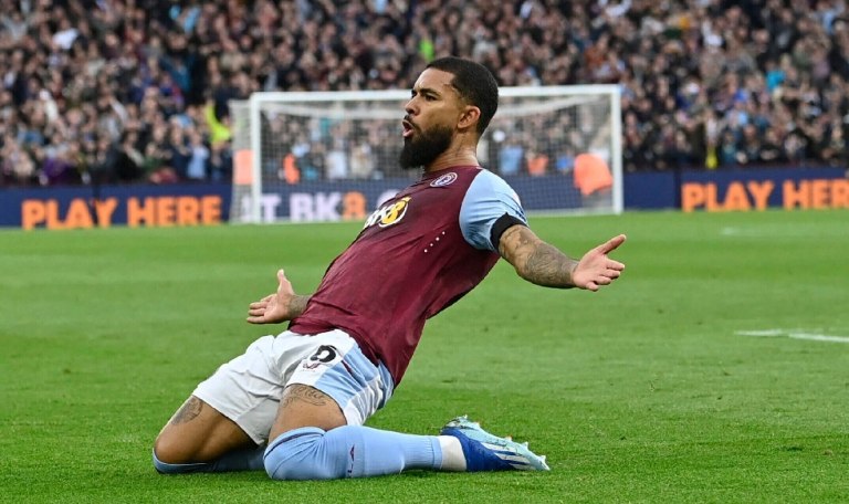 Η Νότιγχαμ Φόρεστ ανακοίνωσε τον Ντάγκλας Λουίς (pic)