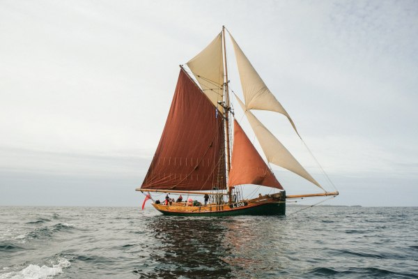 Διαβάζοντας Προυστ στο Παρίσι και «Μόμπι Ντικ» εν μέσω θυέλλης – Ένας άλλος τρόπος να απολαύσεις ένα βιβλίο