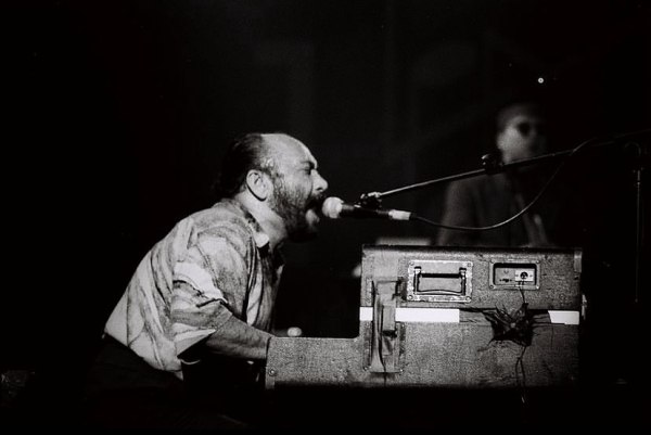 Έσβησε ο «ήλιος της λάτιν»: Πέθανε ο κορυφαίος πιανίστας Έντι Παλμιέρι