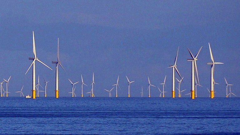 Πράσινο φως 11 δισ. από την Κομισιόν για πλωτά υπεράκτια αιολικά στη Γαλλία