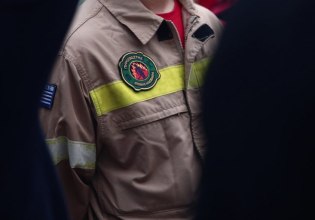 Εποχικοί πυροσβέστες για ανεκδιήγητη Βούλτεψη: «Βγάλτε το σκασμό – Δεν είναι όλα επικοινωνιακή πολιτική»