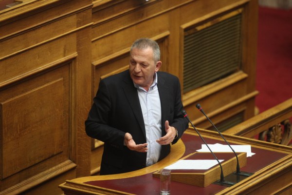 Σε χειρουργική επέμβαση στην καρδιά υπεβλήθη ο Θανάσης Παφίλης