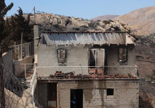 Αν. Αττική: Ορίστηκαν οι αποζημιώσεις για τη φωτιά – Από 2.000 έως 6.000 ευρώ