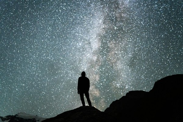 Άκρως Ζωδιακό: Τα Do’s και Don’ts στα ζώδια σήμερα [Δευτέρα 11.08.2025]